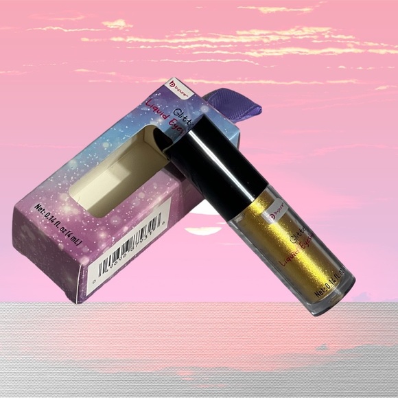 Liquid eyeshadow - Picture 2 of 2